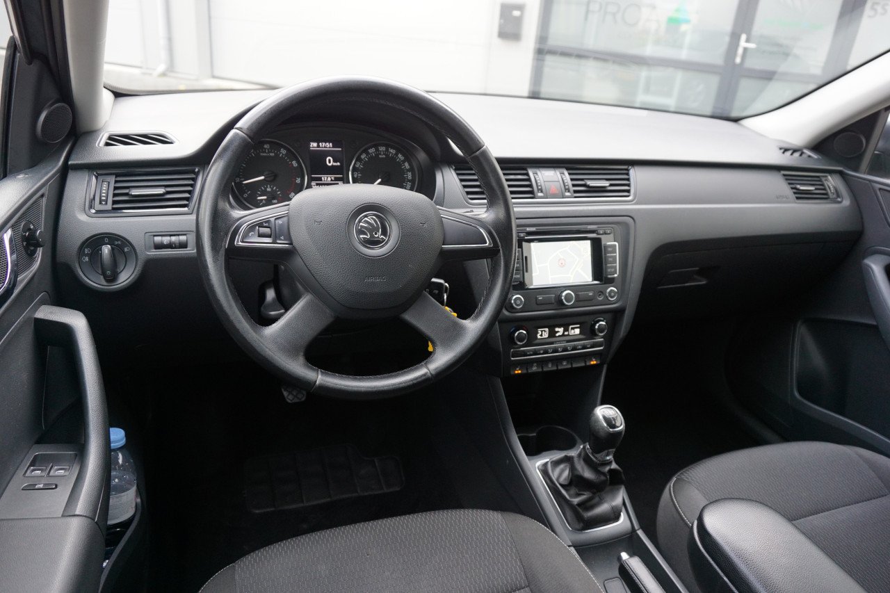 Skoda Rapid, 1.2 TSI Greentech Elegance Businessline / Climate / Navi /