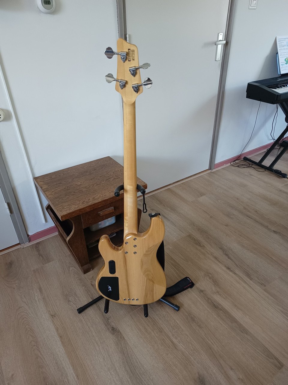Basgitaar Ibanez ATK