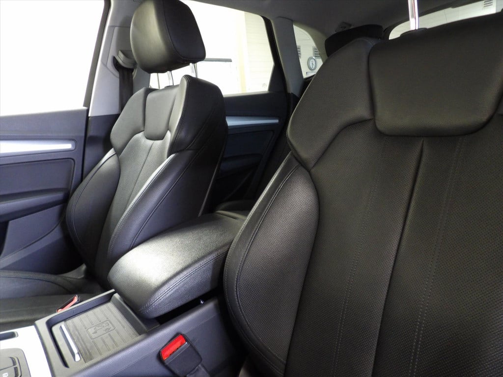 Audi Q5 55 tfsi e quattro 367pk s tronic competition