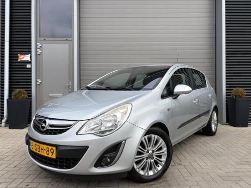 Opel Corsa 1.4-16v cosmo