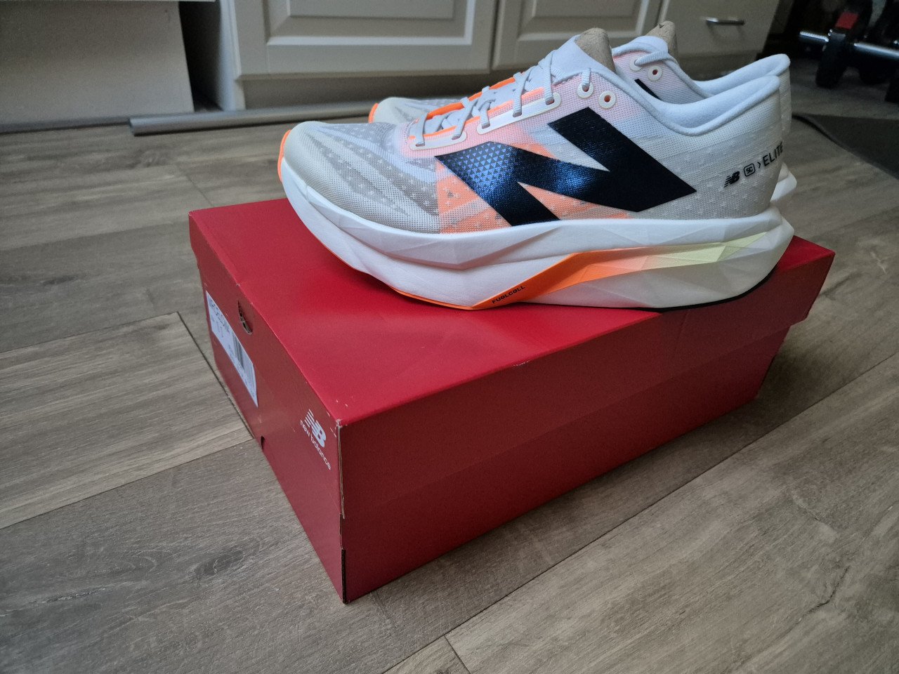 New Balance SC Elite V4 hardloopschoenen maat 44