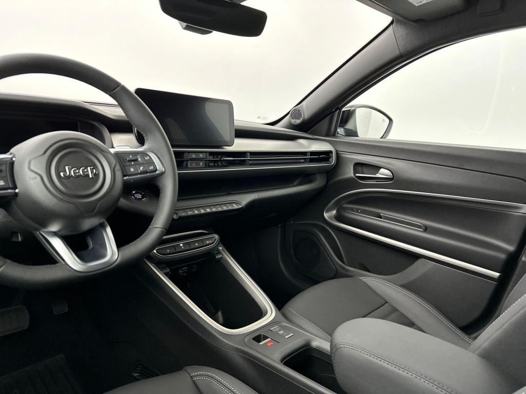 Jeep Avenger 1.2 e-hybrid summit | hoge korting | voorraadvoordeel € 7.000,