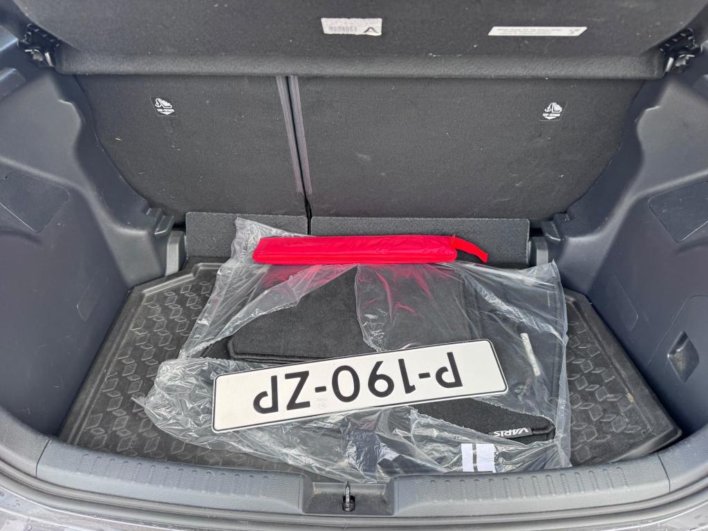Toyota Yaris 1.5 vvt-i dynamic