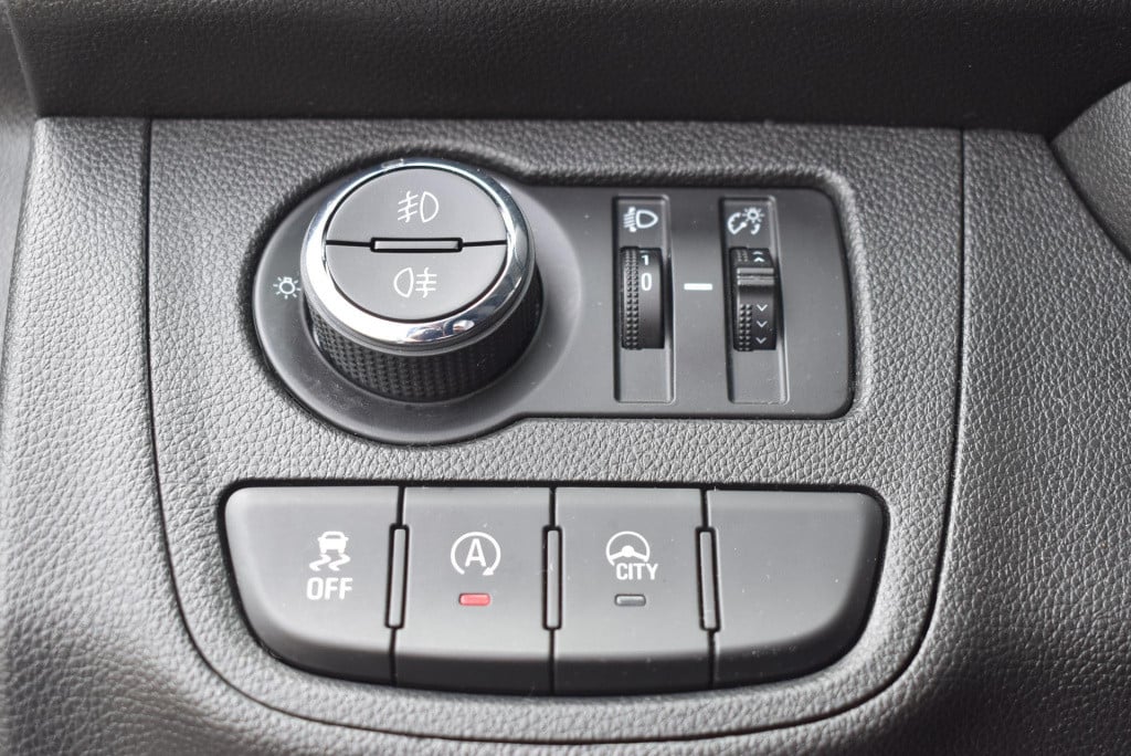 Opel Karl 1.0 rocks online edition | navi | airco | apple carplay / android