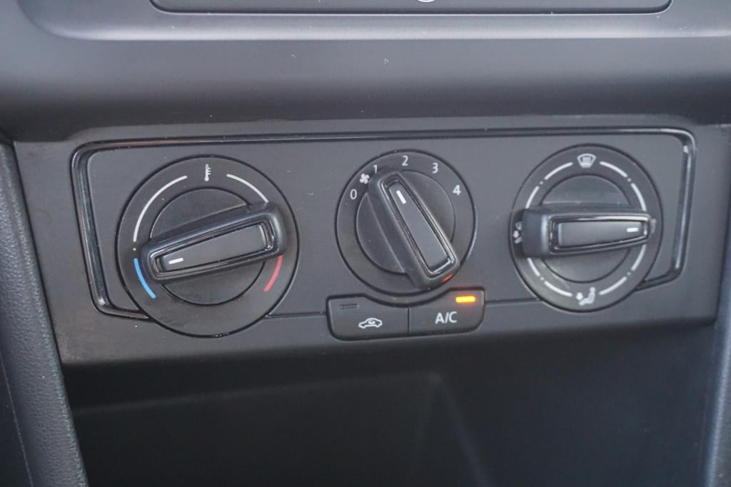 Volkswagen Polo 1.0 comfortline edition airco / elektr. ramen / lm velgen