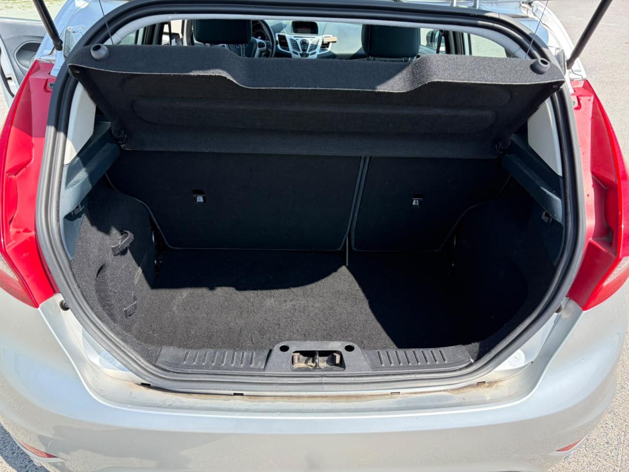 Ford Fiesta 1.25 Titanium 5 drs | Airco | CC | Trekhaak | Nw Distrib. riem