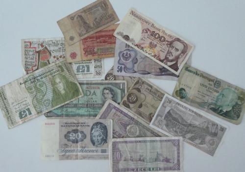 Oude bankbiljetten 14x, diverse landen
