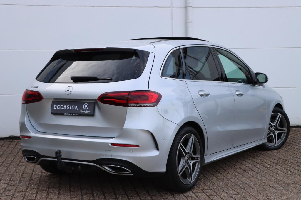 Mercedes-Benz B-Klasse 180 business solution amg