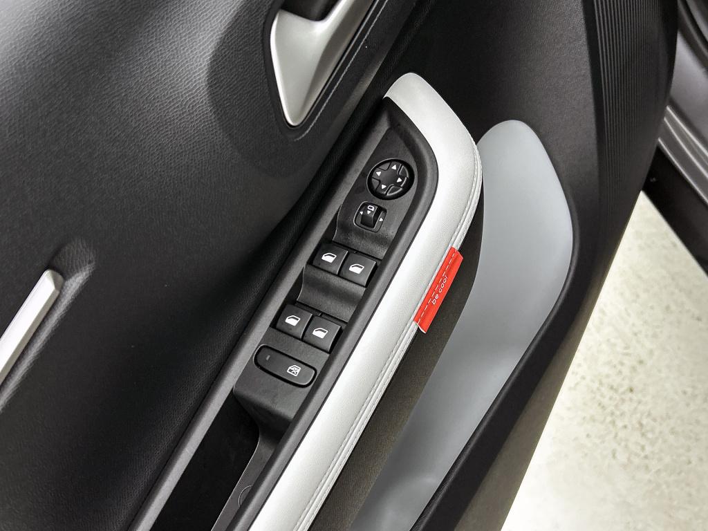 Citroen C3 hybrid 110pk automaat max | rijklaar | climate control | camera 