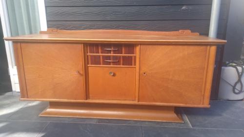 Vintage dressoir