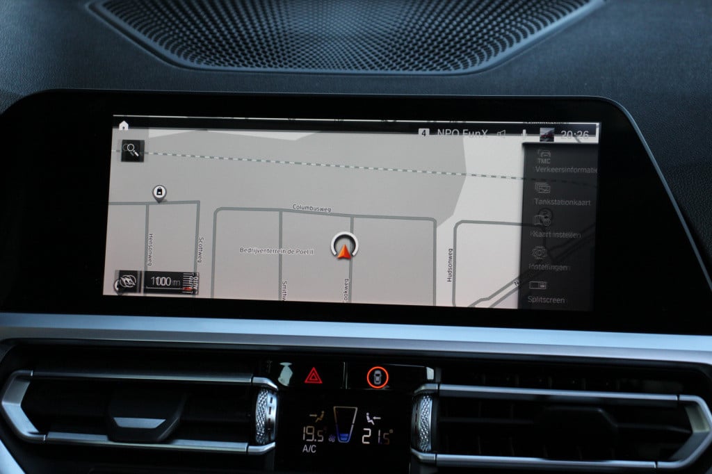 BMW 3-serie 330e high executive m-sport | schuifdak | laser | h&k | el. sto