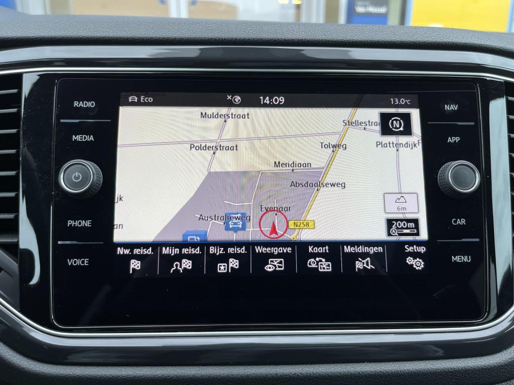 Volkswagen T-roc 2.0 tsi 4motion sport | r-line | cruise control | climate 