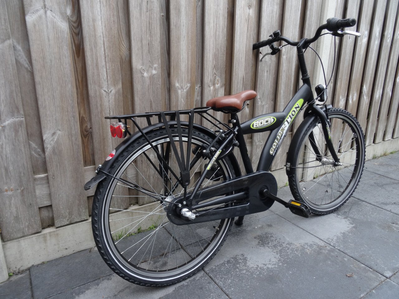 Golden Lion Rock 24 inch jongensfiets 3 versnellingen