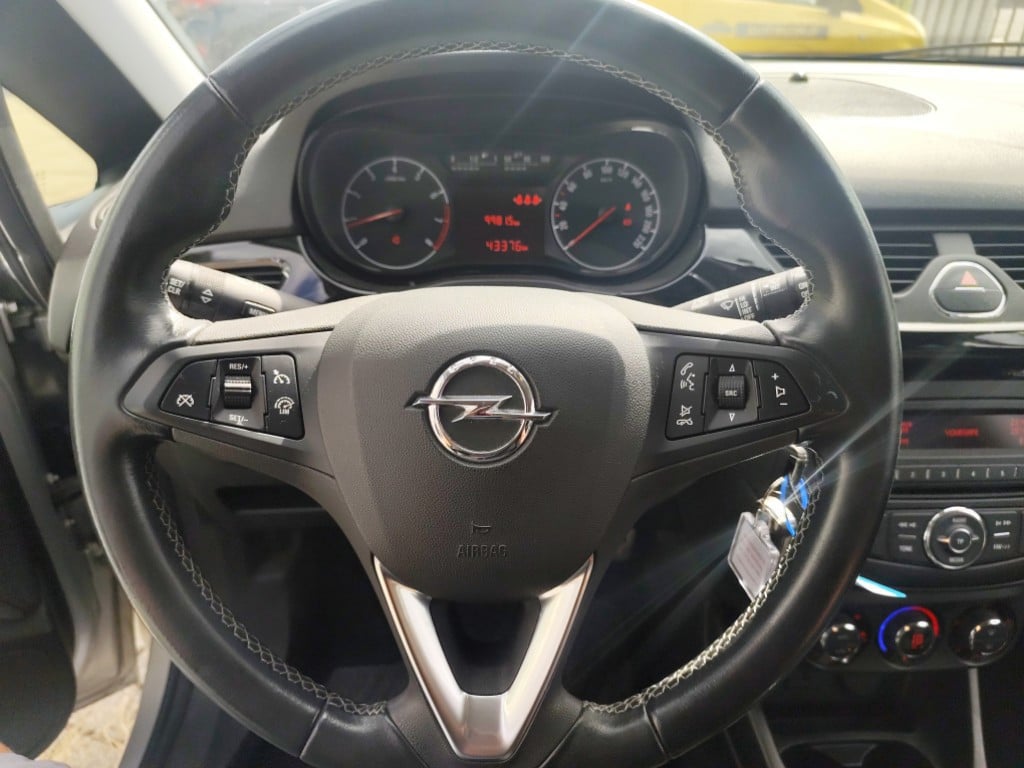 Opel Corsa 1.2 color edition