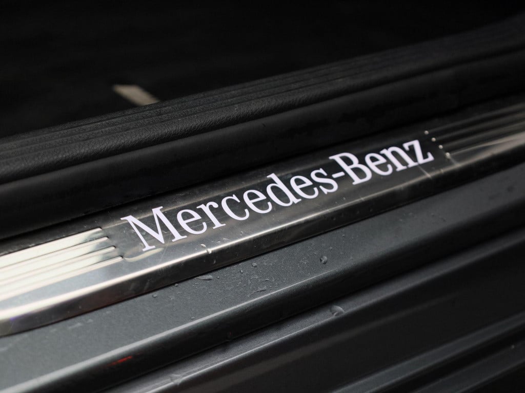 Mercedes-Benz C-Klasse estate 200 business solution amg | panoramadak | mul