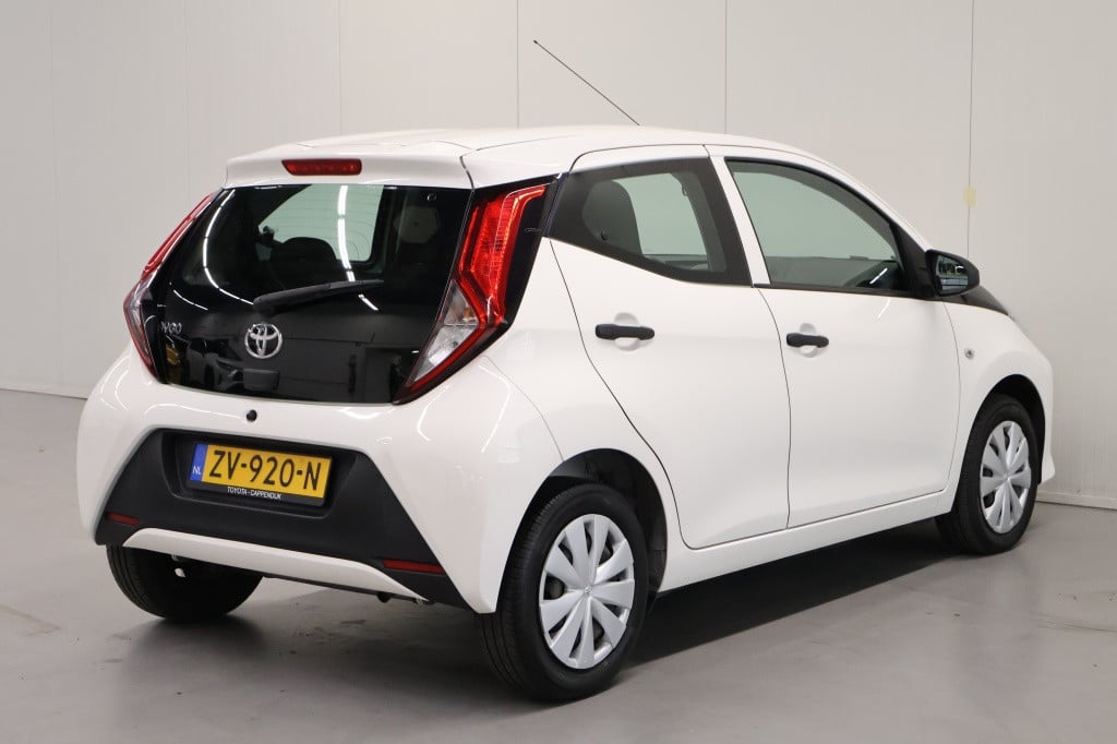 Toyota Aygo 1.0 vvt-i x-fun