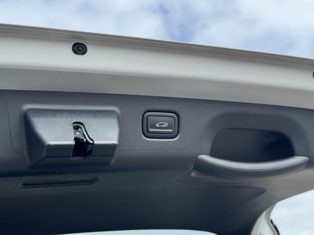 Hyundai Kona 1.6 gdi hev n line sky