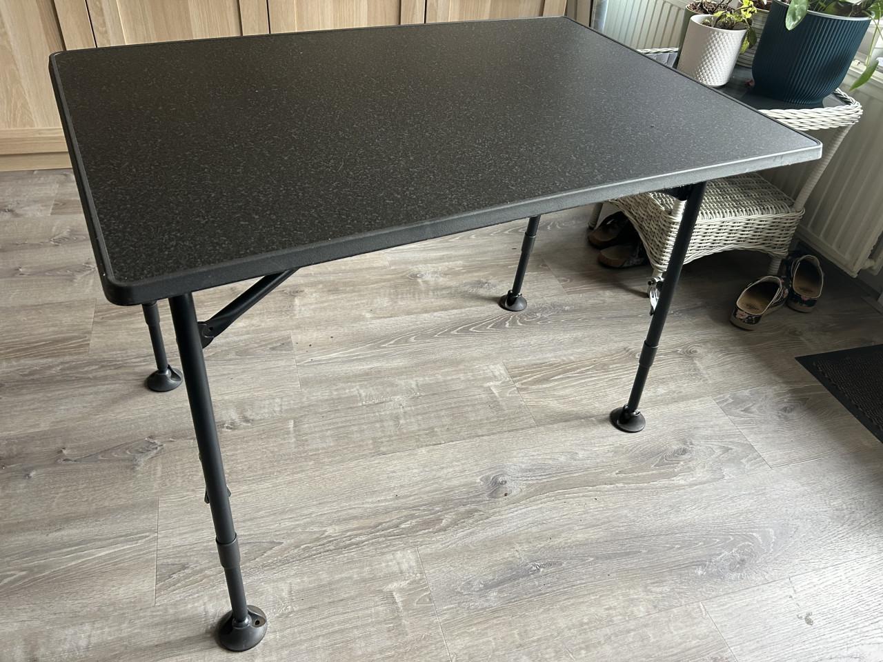 Westfield Performance Aircolite 100 kampeeertafel