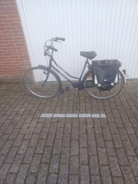 Fiets 28 inch met fietstas