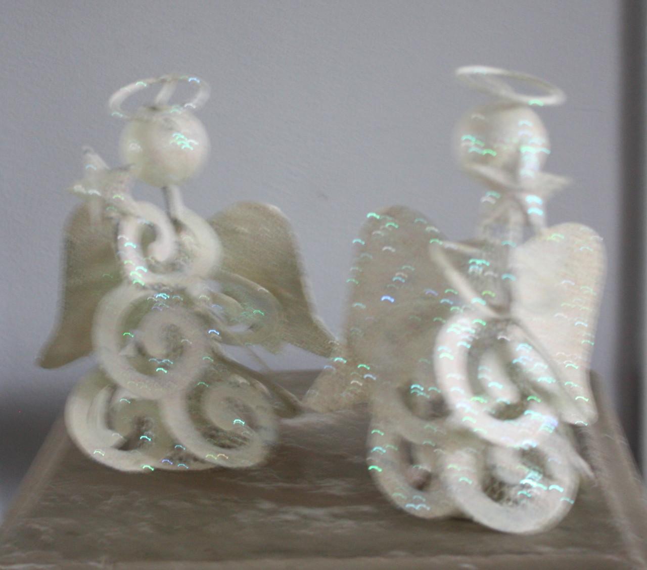 Set van 2 wit met glitter metalen engelen