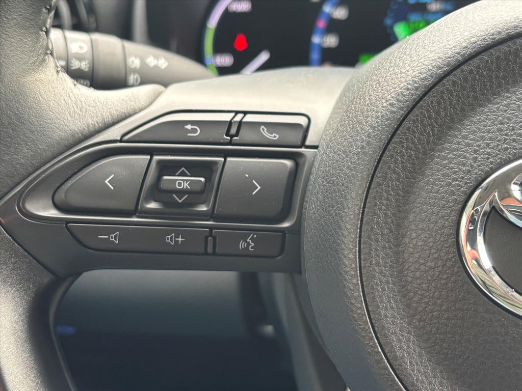 Toyota Yaris Cross 1.5 hybrid dynamic navi|head-up|stoel/stuurverw|carplay 