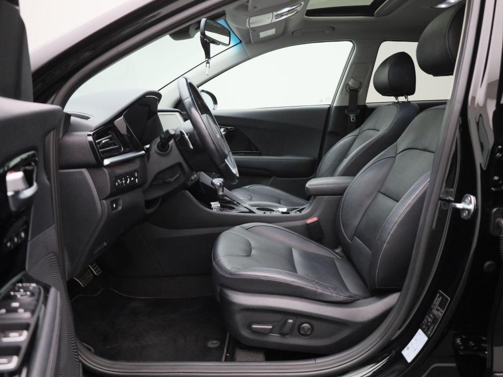 Kia Niro 1.6 gdi hybrid executiveline | automaat | parkeer sensoren | leder