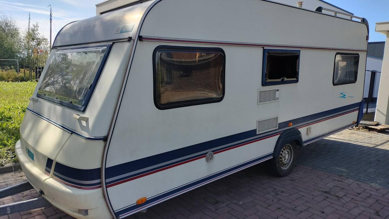 Wilk 530 met isabella voortent
