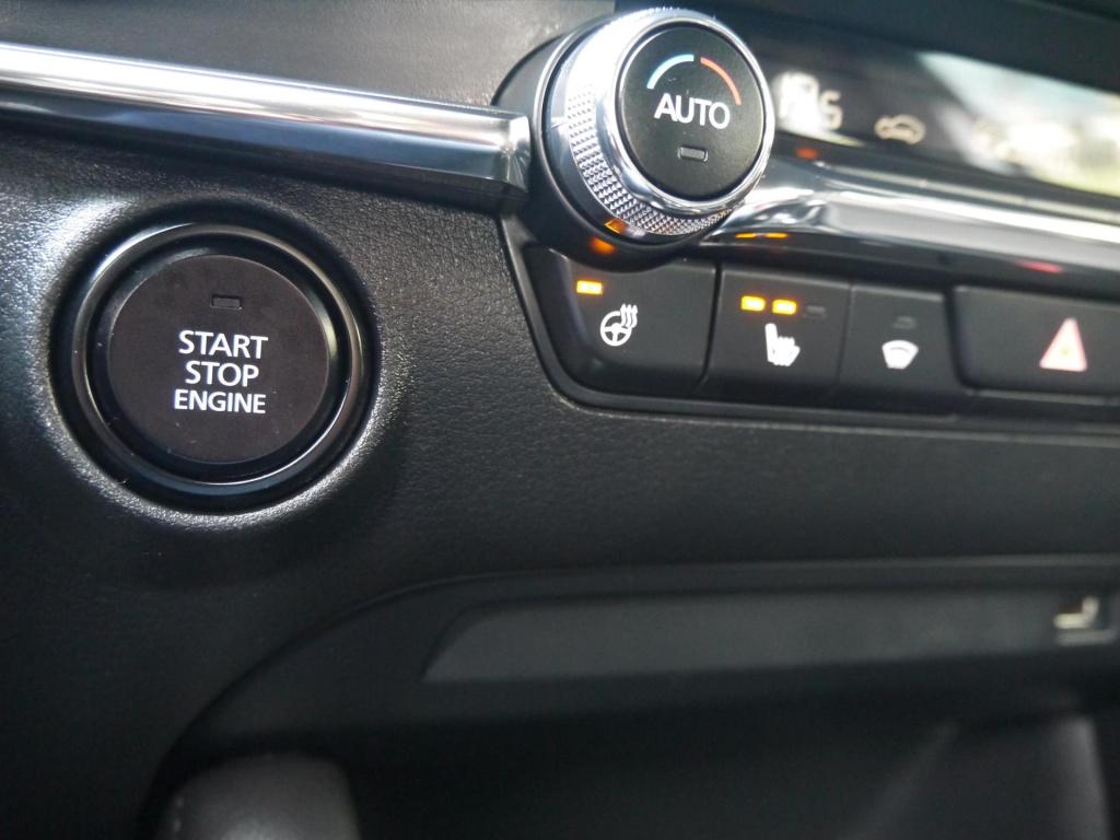 Mazda 3 2.0 e-skyactiv-x m hybrid 180 comfort met bose|trekhaak|rijklaar