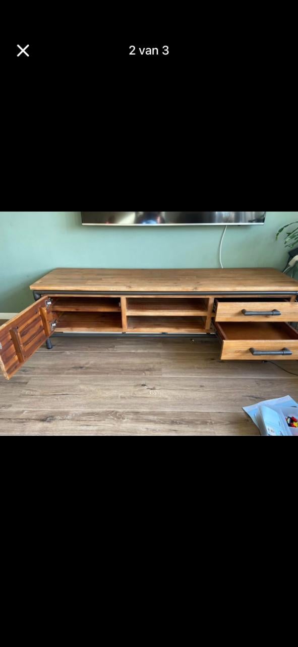 Industriële tv meubel