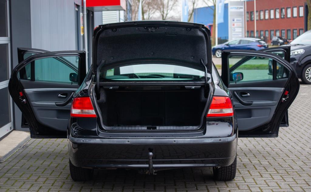 Saab 9-3 sport sedan 1.8t vector