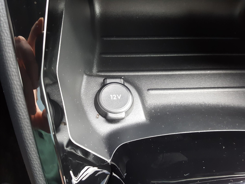 Peugeot 208 gt pack ev 50kwh 136pk/12%bytelling+btw | 3-fase navigatie | cr