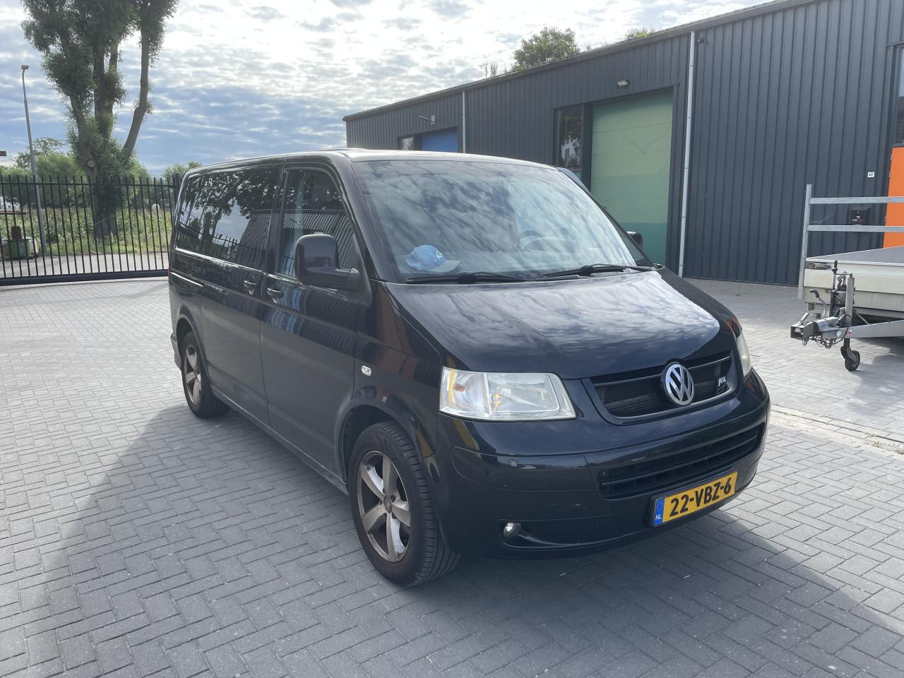 VW Transporter 2007 - 2,5l TDI/130pk - 277.500km