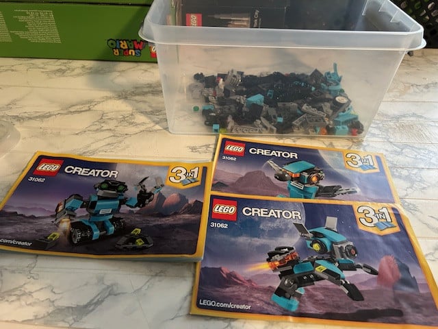 Diverse Lego sets