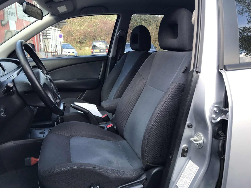Mitsubishi Outlander 2.0 invite+