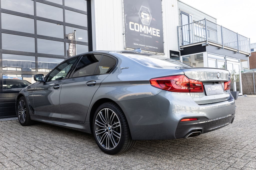 BMW 5 Serie 530e m sport ✅19inch✅cam✅leder✅i.z.g.st.