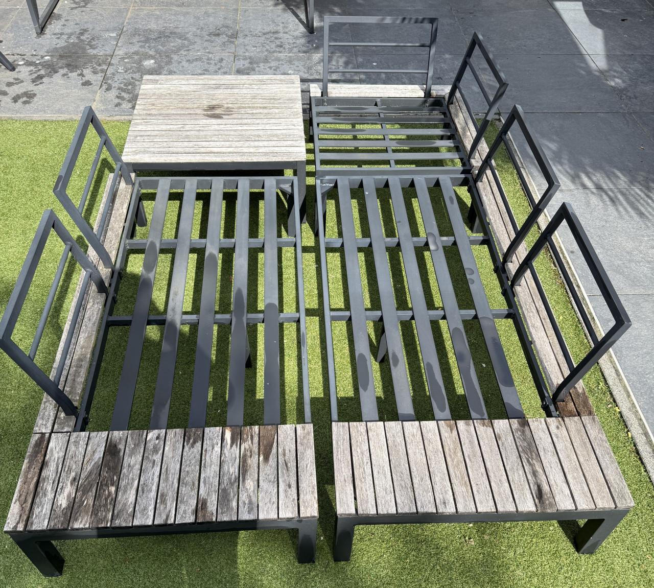 Loungeset met tafel