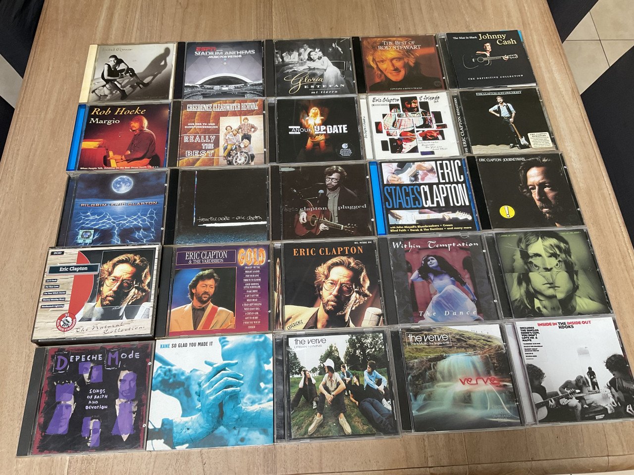 150 cd's te koop.