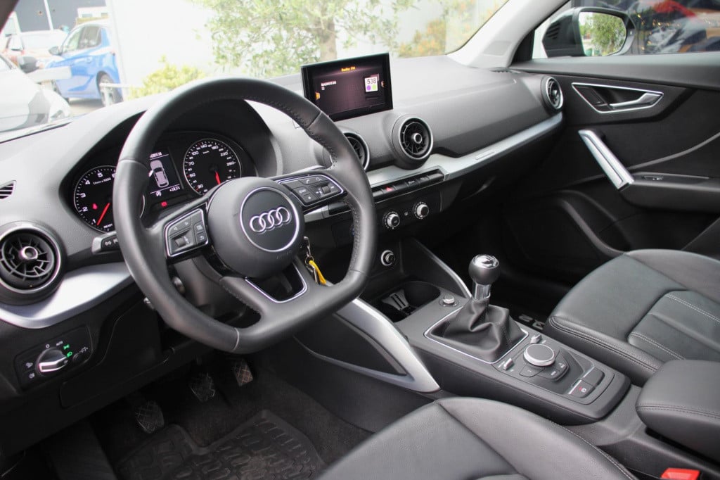 Audi Q2 1.4 tfsi sport - leder - pano - led v&a - trekhaak - navi - audi co