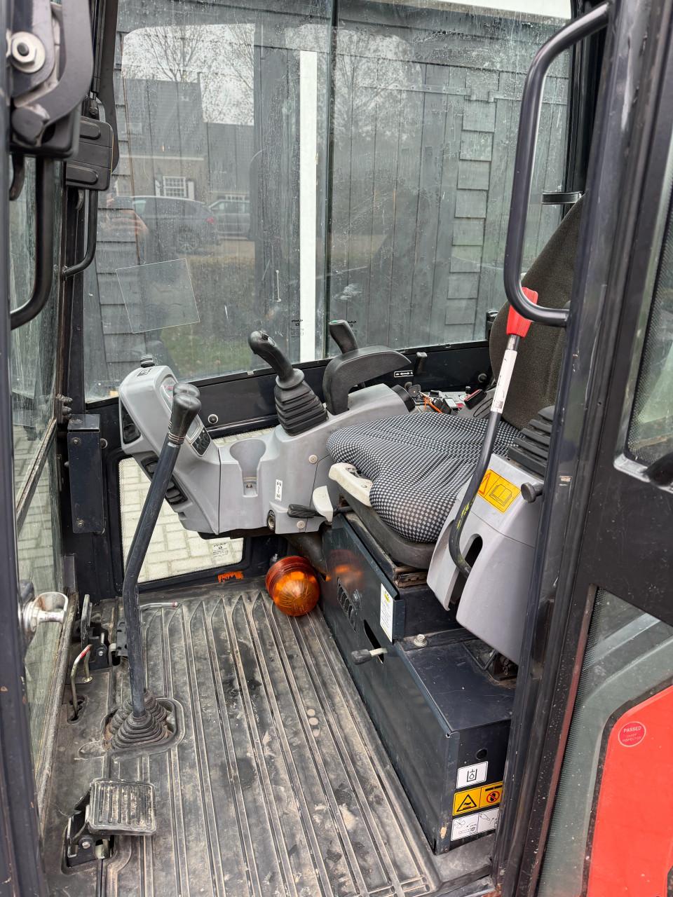 Nette complete set, Kubota KX019-4, sorteergrijper, aanhanger