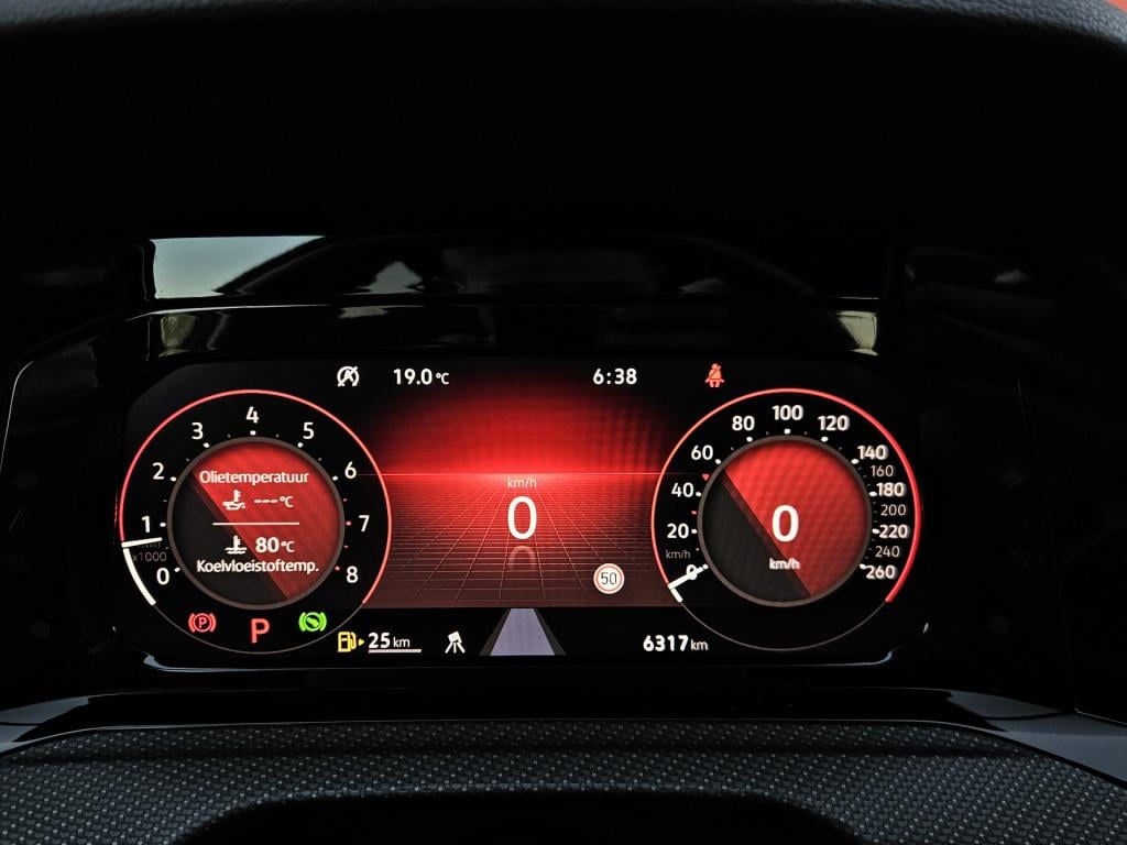 Volkswagen Golf 1.5 etsi r-line business | acc | stuur/stoel verw. rijklaar
