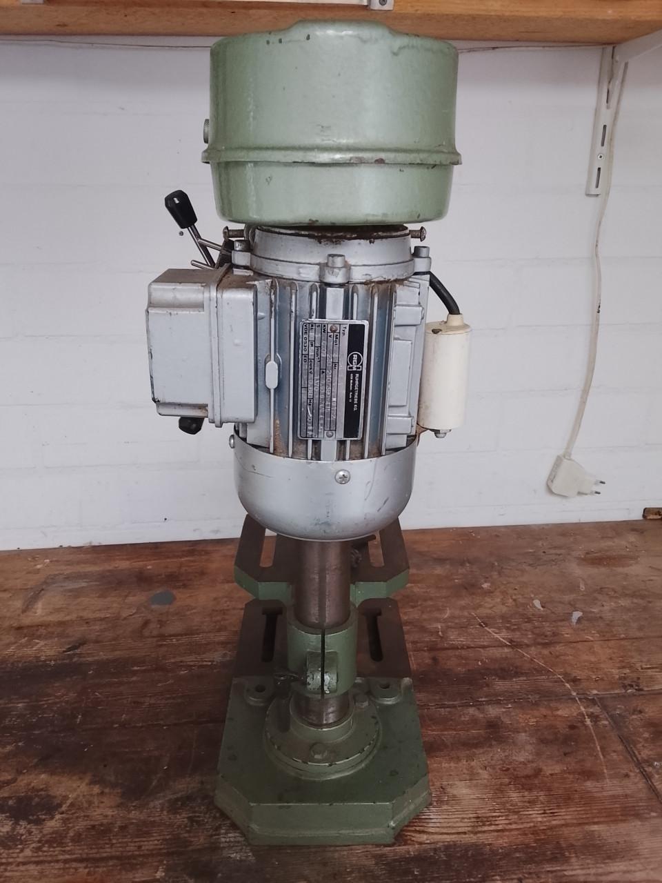 Kolomboormachine
