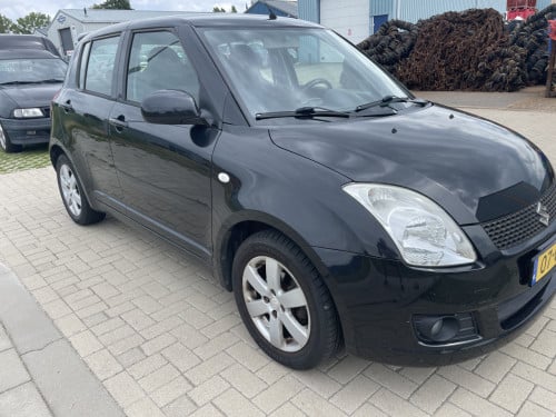 Suzuki Swift 1.3 bandit 5 deurs airco