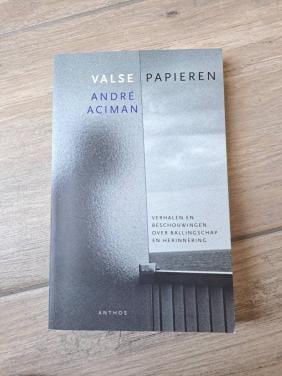 Valse papieren van Andte Aciman