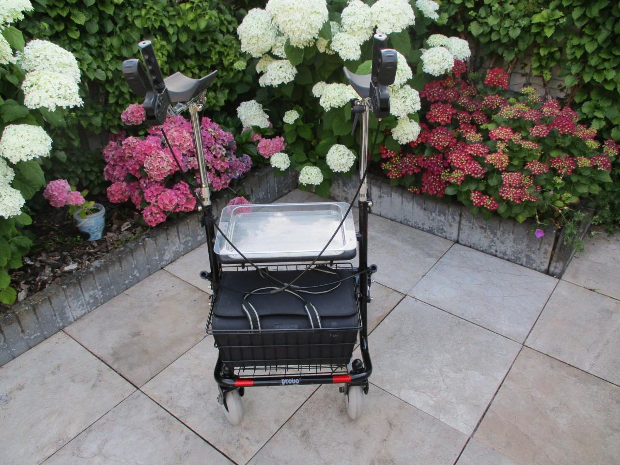 Zgan Premis Provo opvouwbare rollator met onderarmschalen