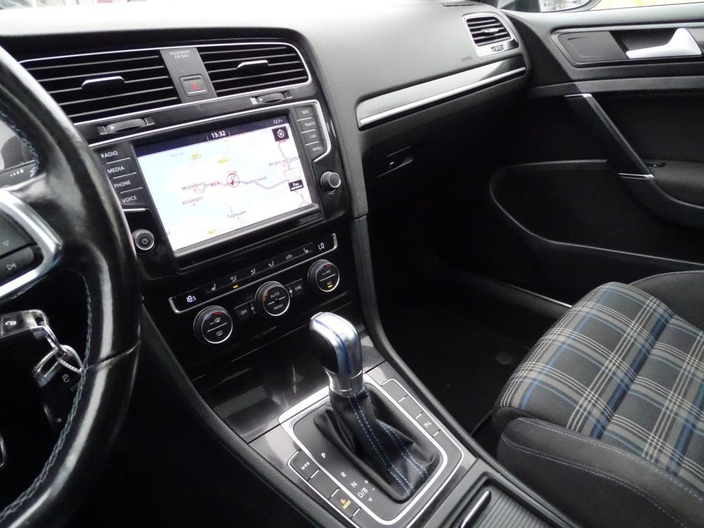 Volkswagen Golf 1.4 tsi gte | led | navi | bluetooth