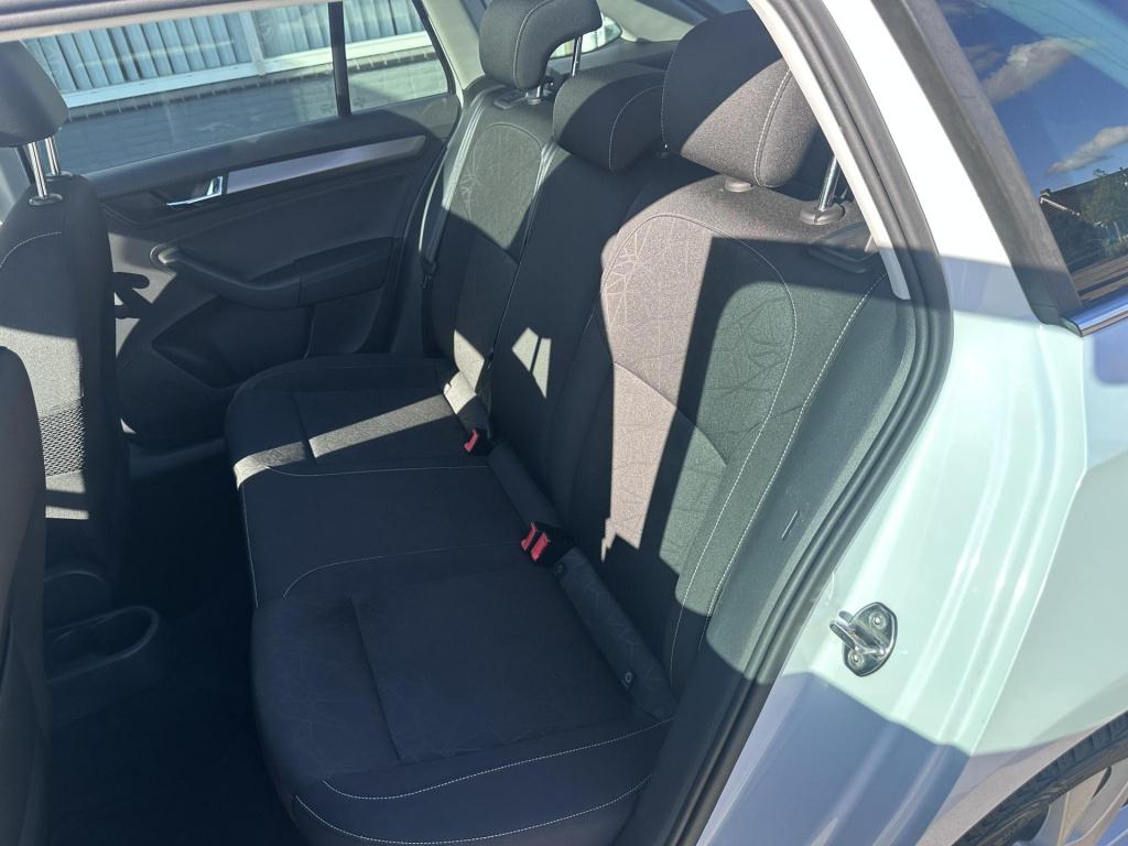 Skoda Rapid spaceback 1.0 tsi greentech clever