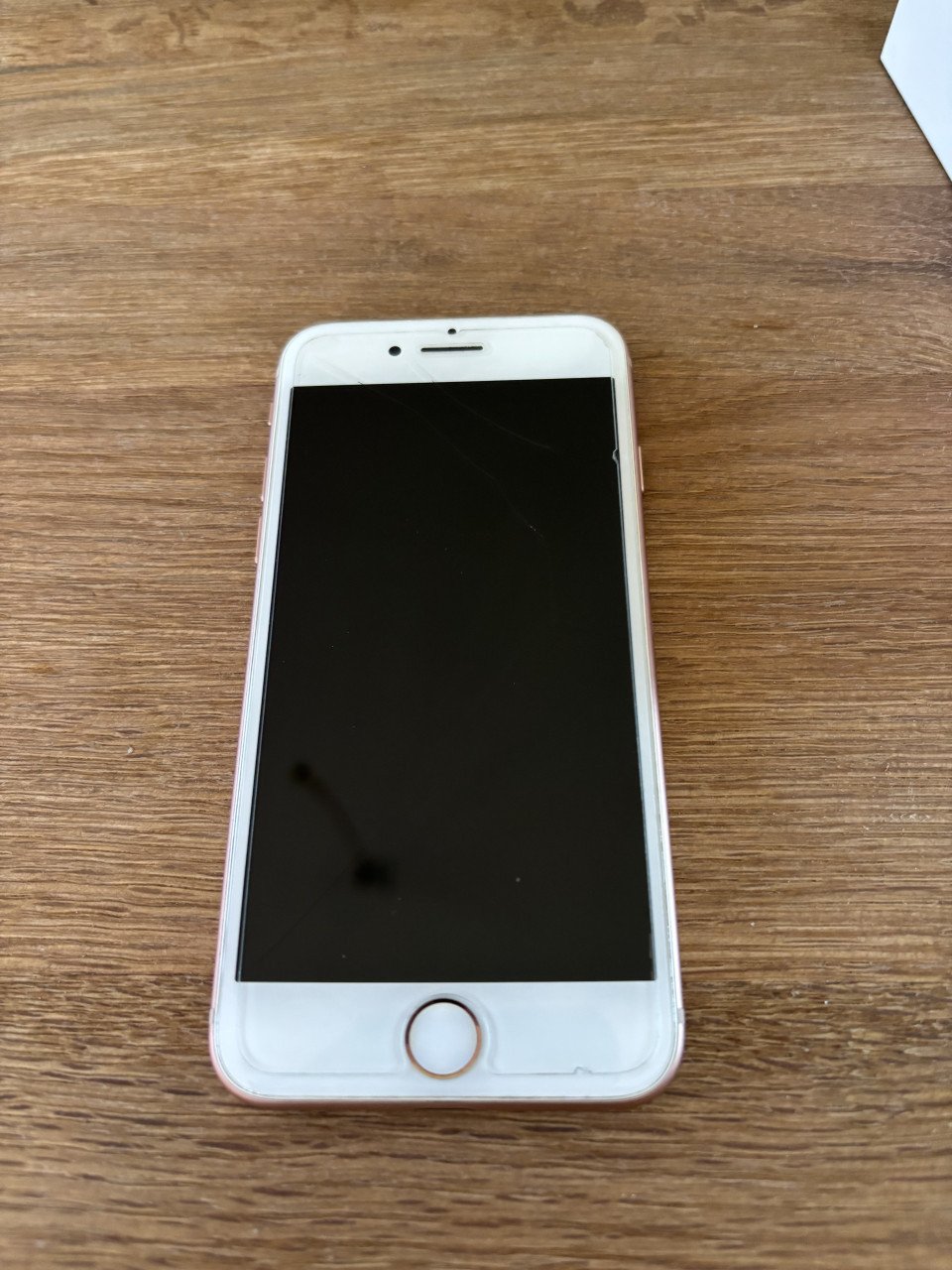 Roze Apple iPhone, model A1905, met 64 GB opslagruimt
