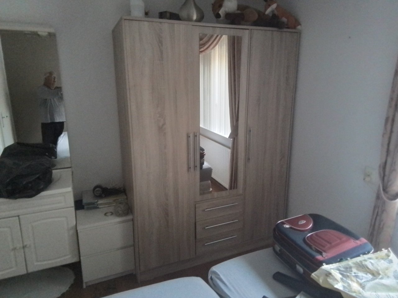 2 kleding kasten