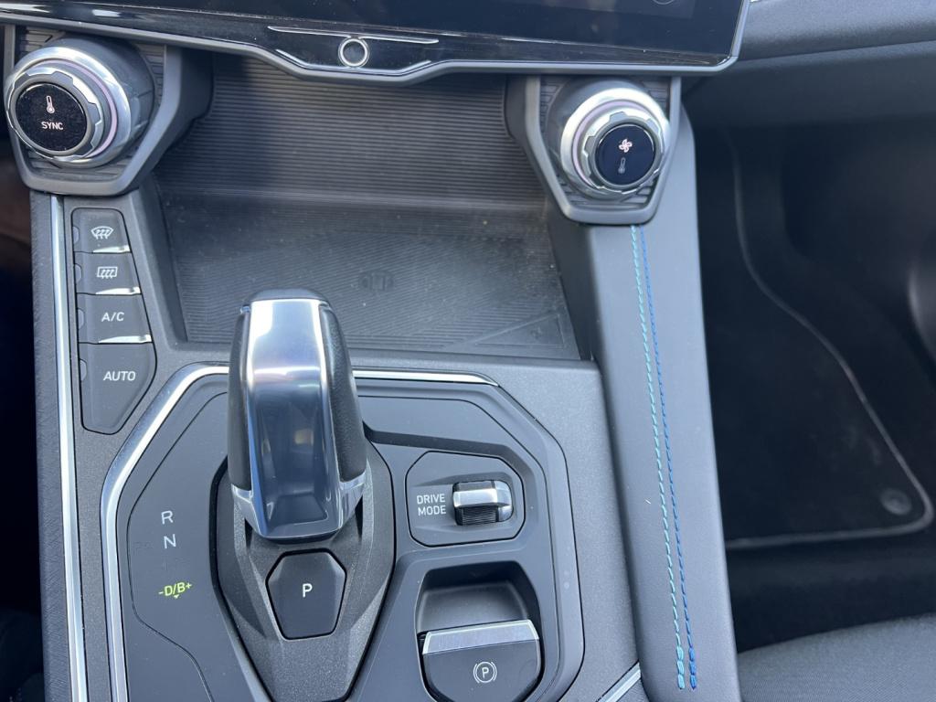 Lynk & Co 01 1.5td 261pk plug in hybrid black edition , pano dak , 360gr ca