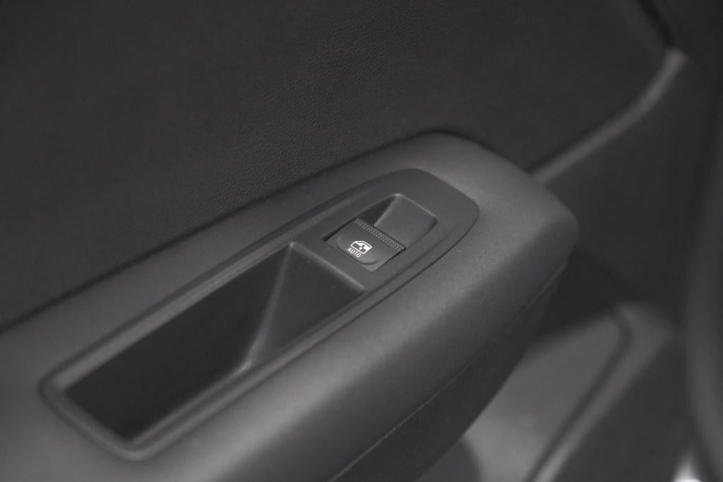 Renault Captur tce 100 zen | trekhaak | climate control | parkeersensoren |